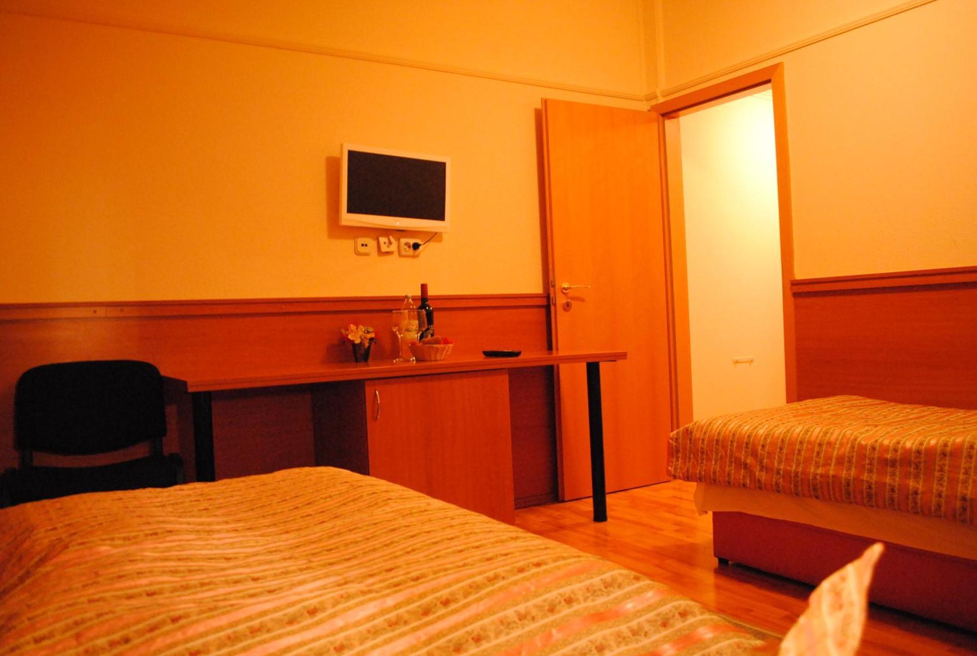 Motel Kiwi Grude Δωμάτιο φωτογραφία